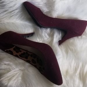 Burgandy Fergalicious Symphony Fergie Women's Shoe